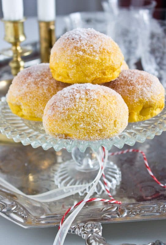 Släta saffransbullar
