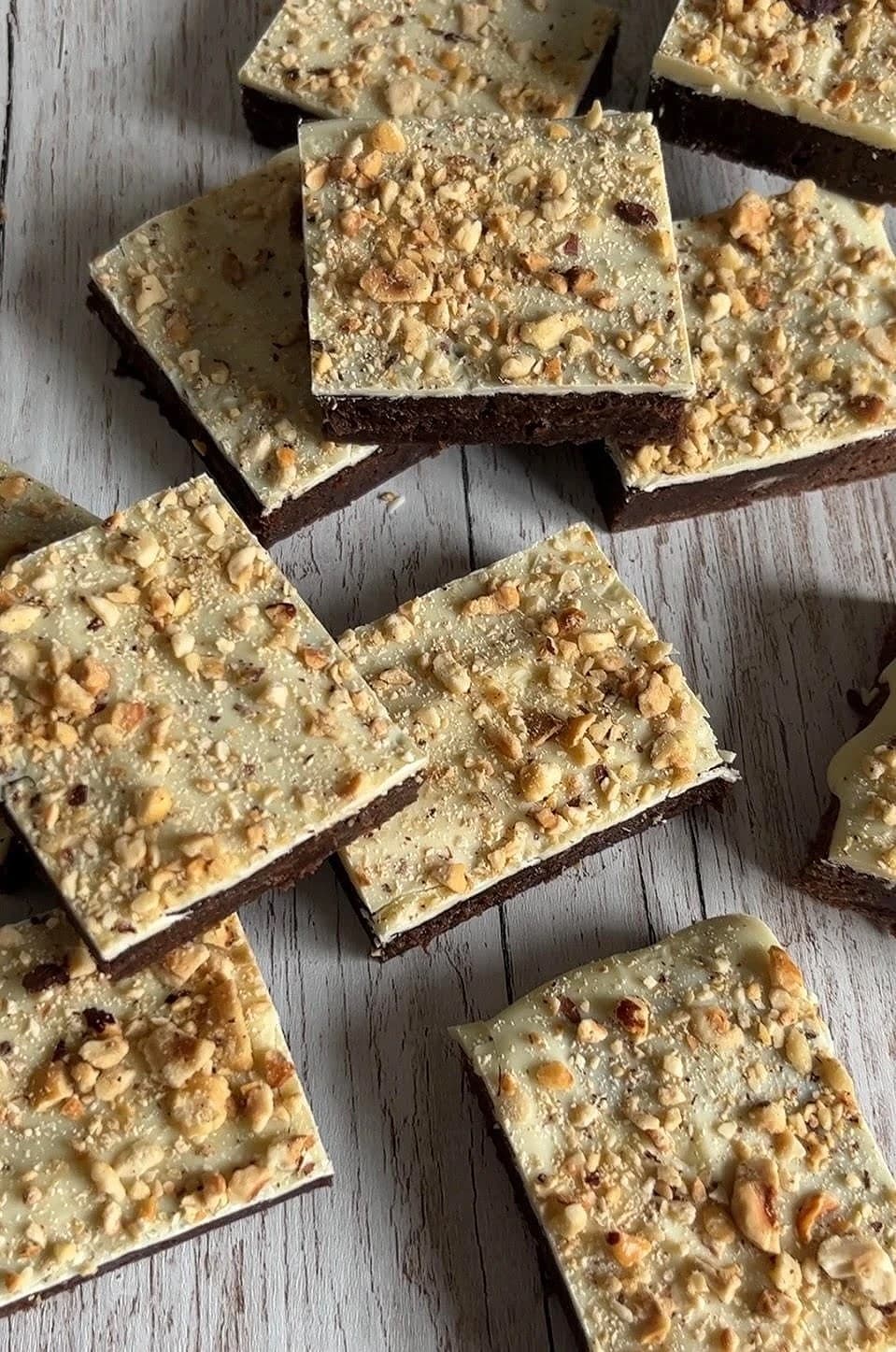 Kladdkaksrutor med vit choklad