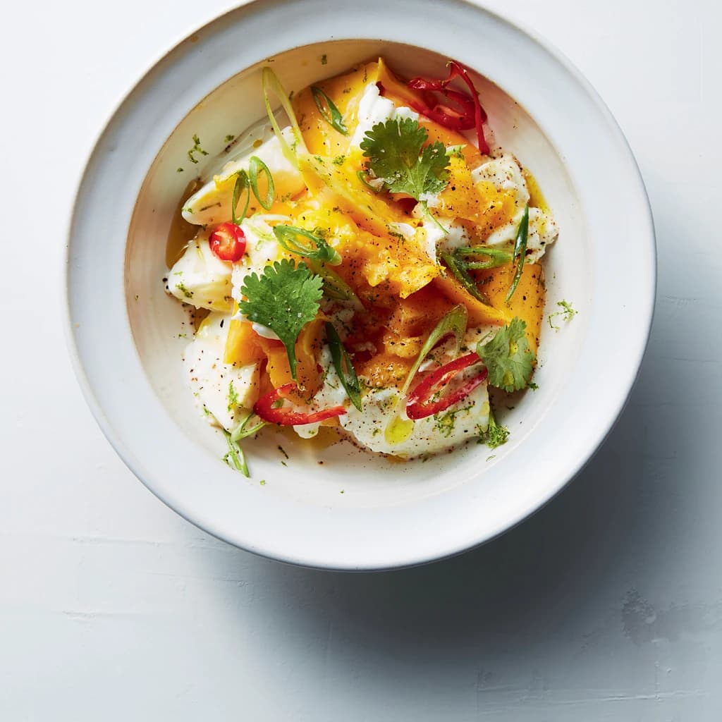 Mango med mozzarella, chili, lime och koriander