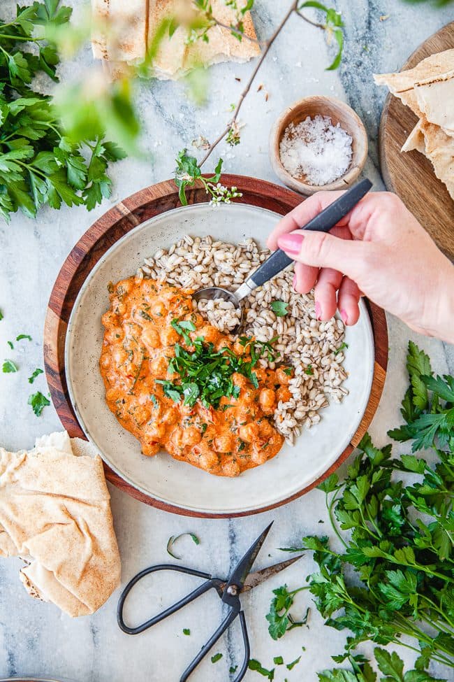 Krämig kikärtsstroganoff