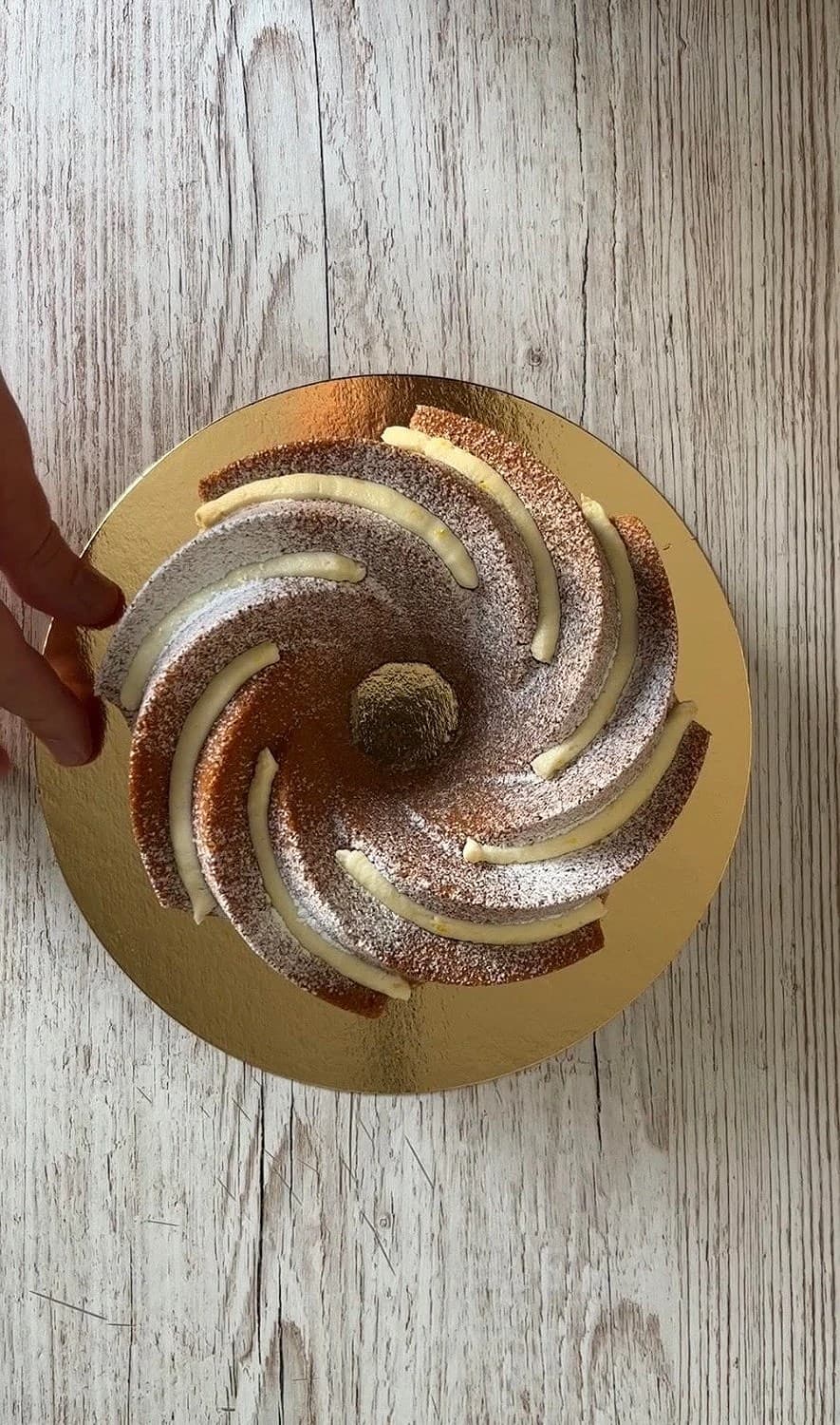 Kardemummaka med frosting