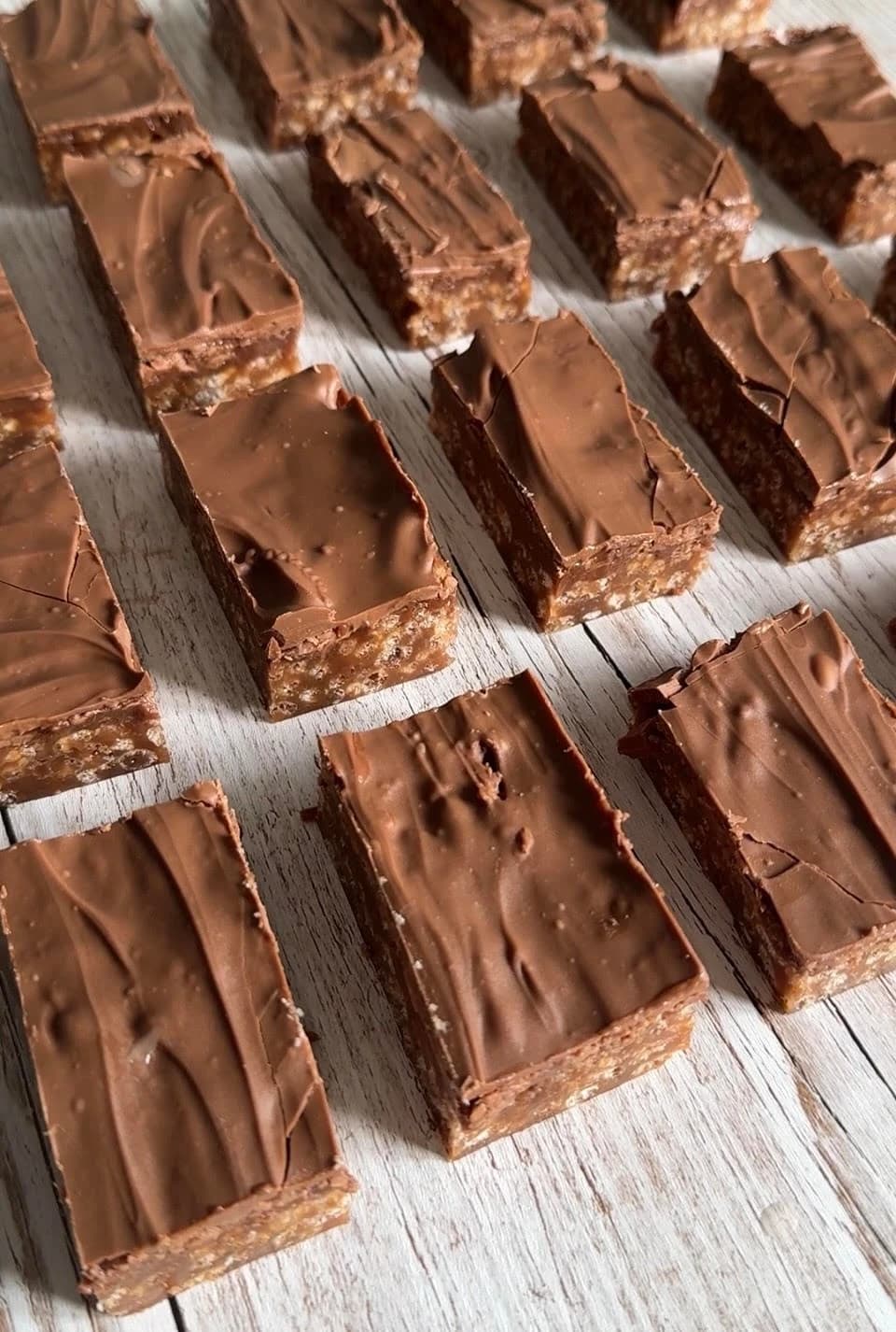 Kola med rice krispies och mjölkchoklad