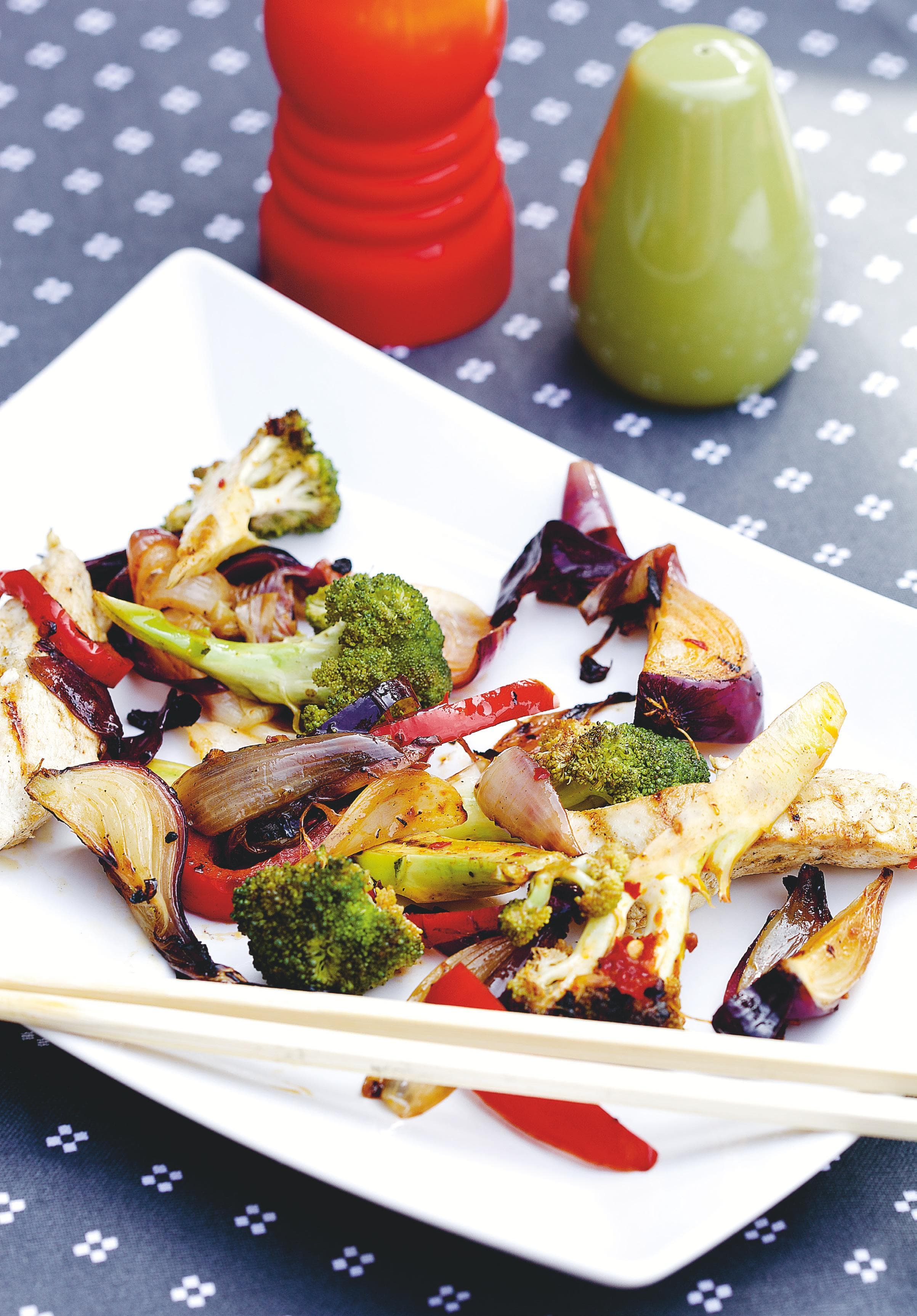 Kycklingwok med chili och sesam