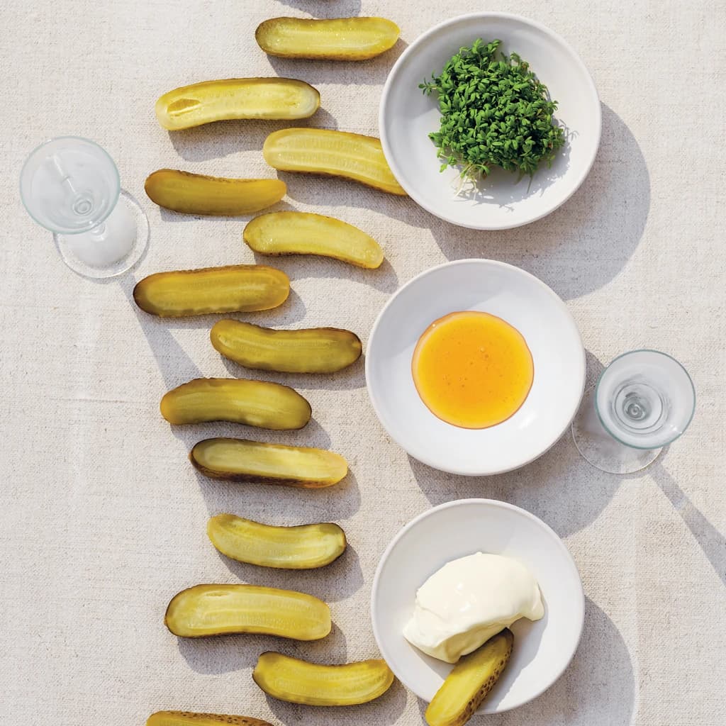 Saltgurka med smetana och honung