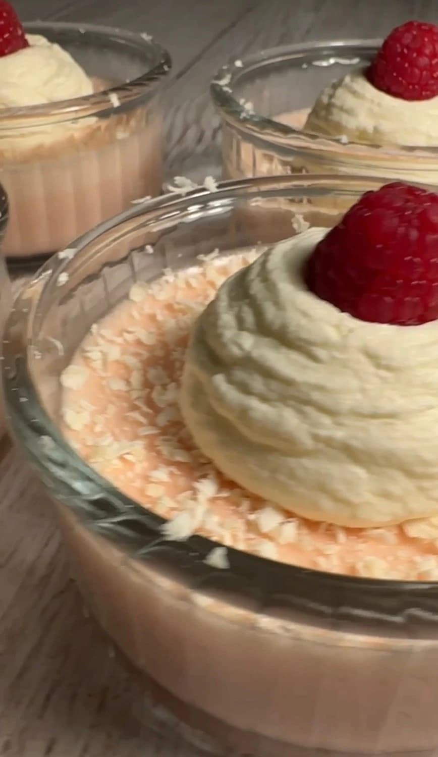 Skumtomte pannacotta