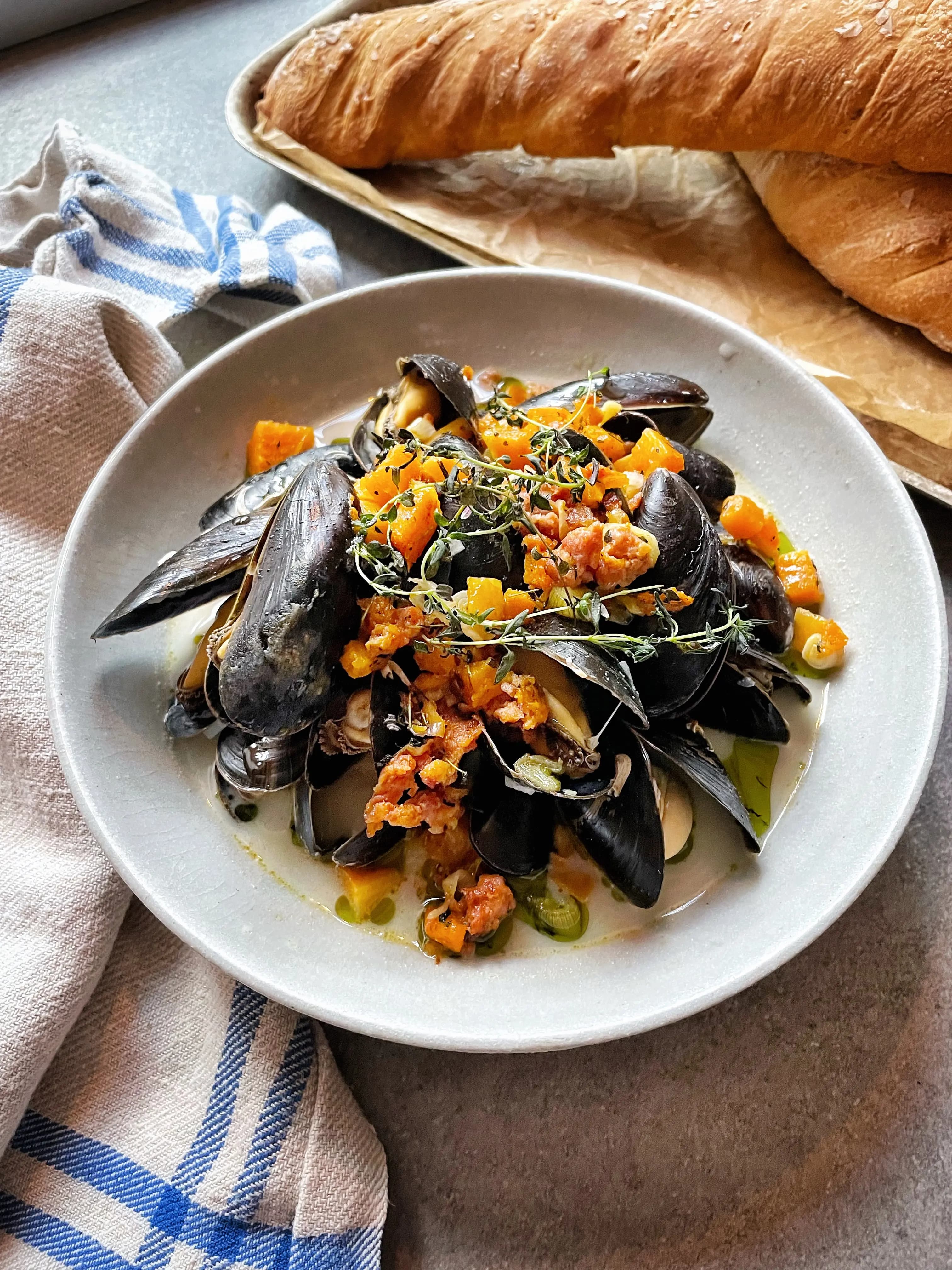 Musslor med pumpa och chorizo
