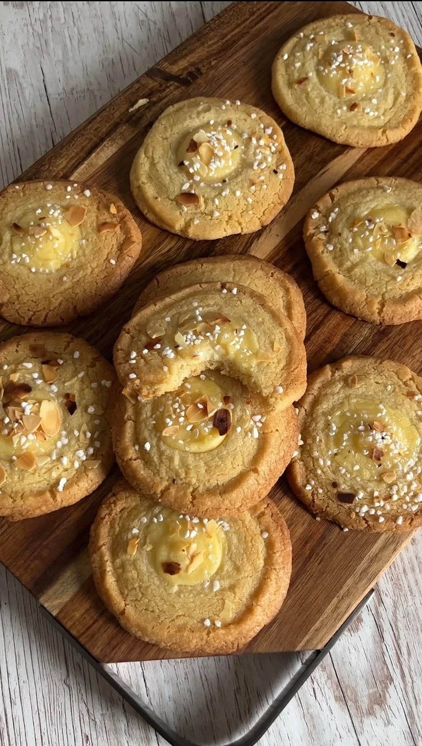 Krispiga vaniljkrämskakor