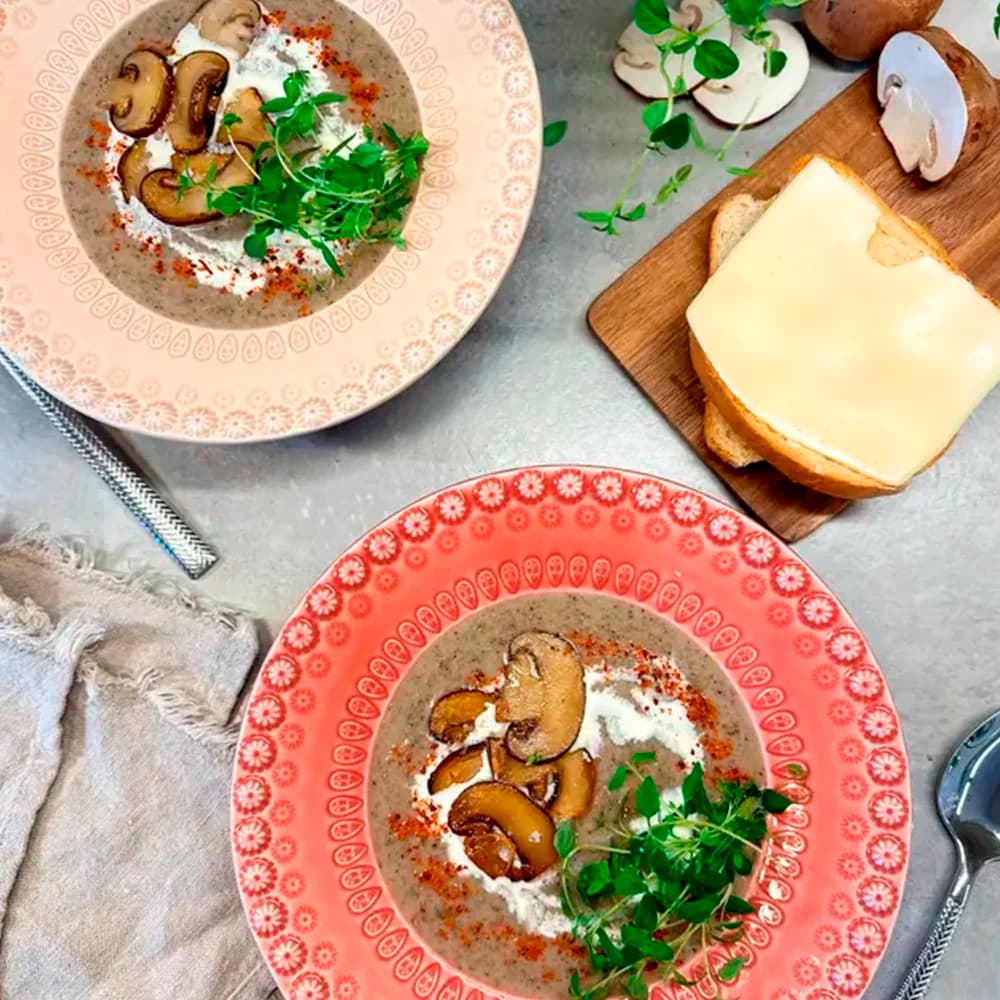 Krämig champinjonsoppa
