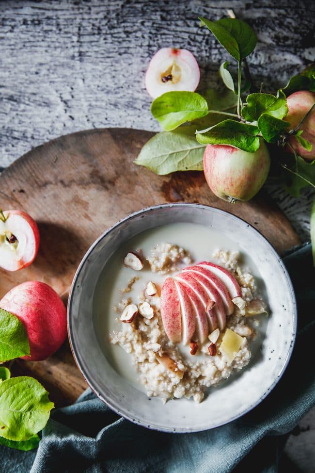 Äppelgröt på steel cut oats i Crock Pot