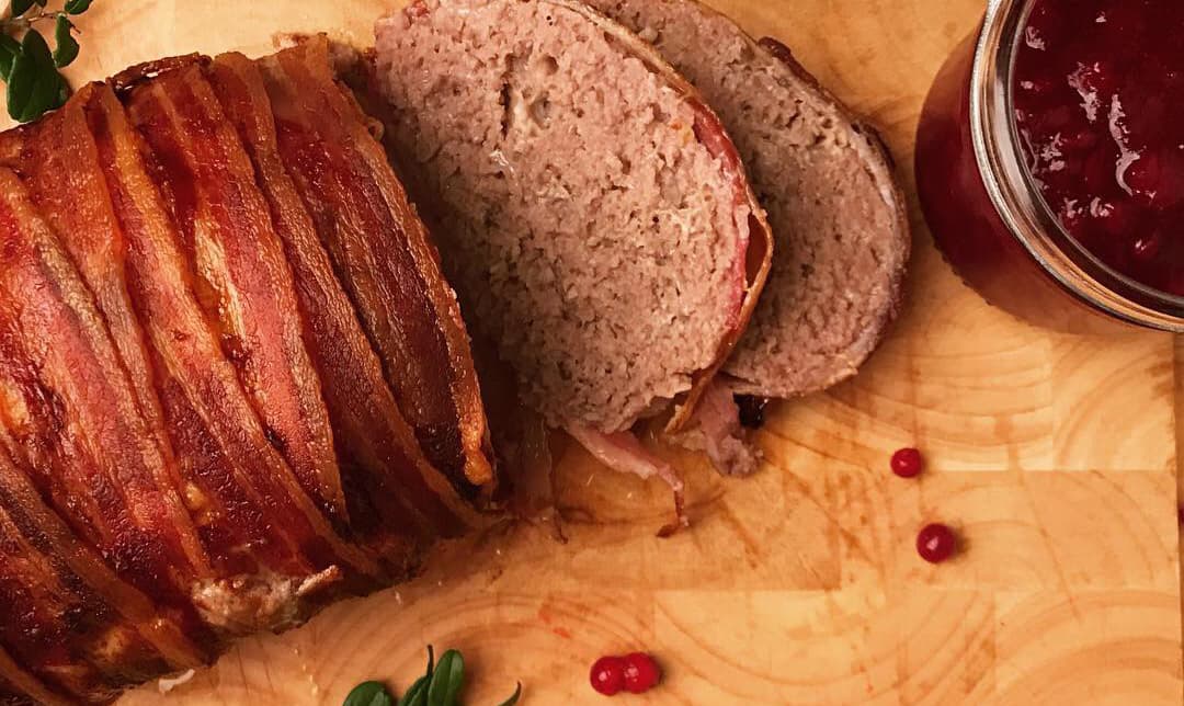 Köttfärslimpa med bacon