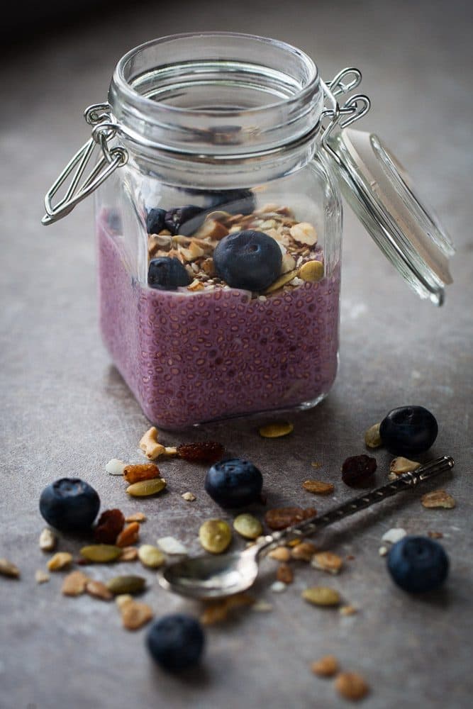 Chiapudding med blåbär och vanilj