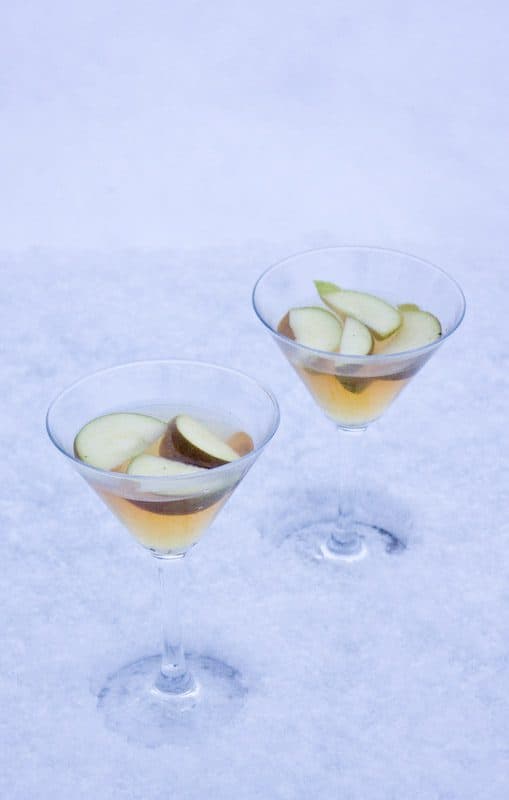 Alkoholfri vitvinsglögg med äpple