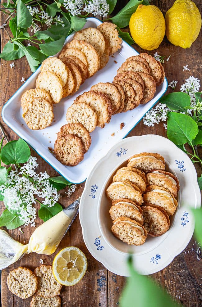 Havreflarn & kokosflarn med citronsmörkräm