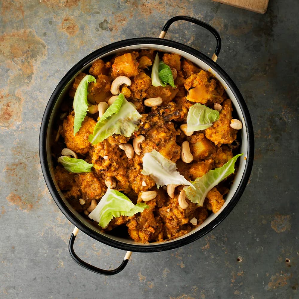 Blomkålscurry med gurksallad