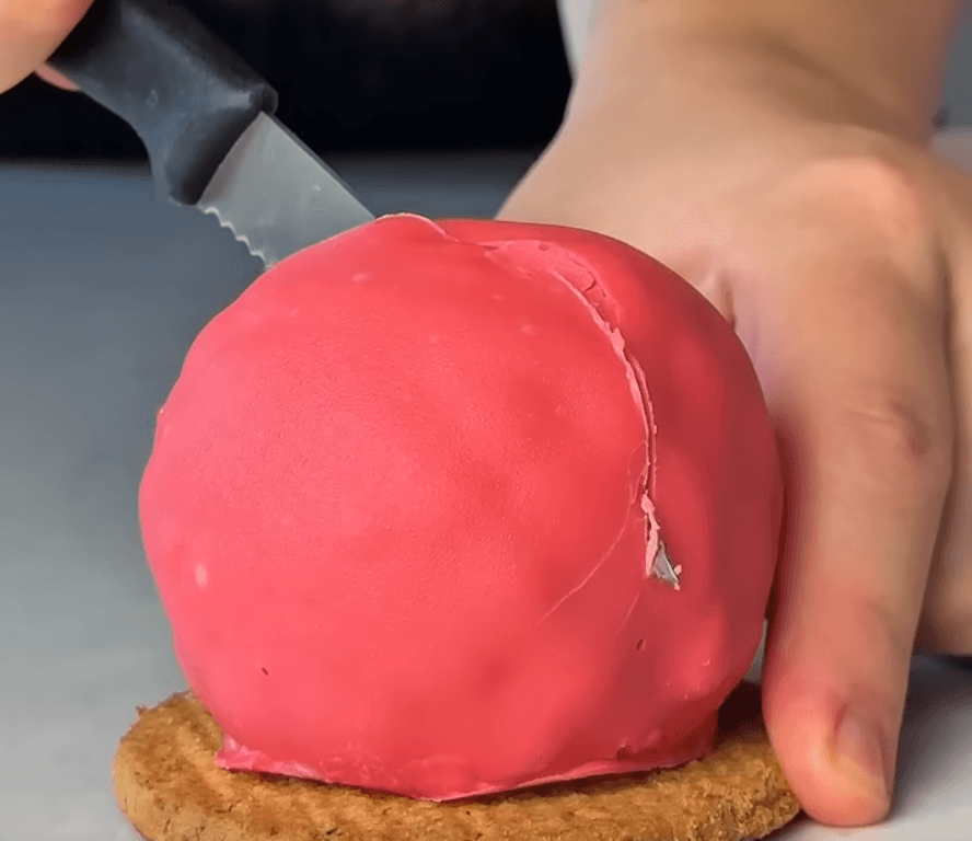 Viral Hallondessert – Vit Chokladmousse & Hallonkompott