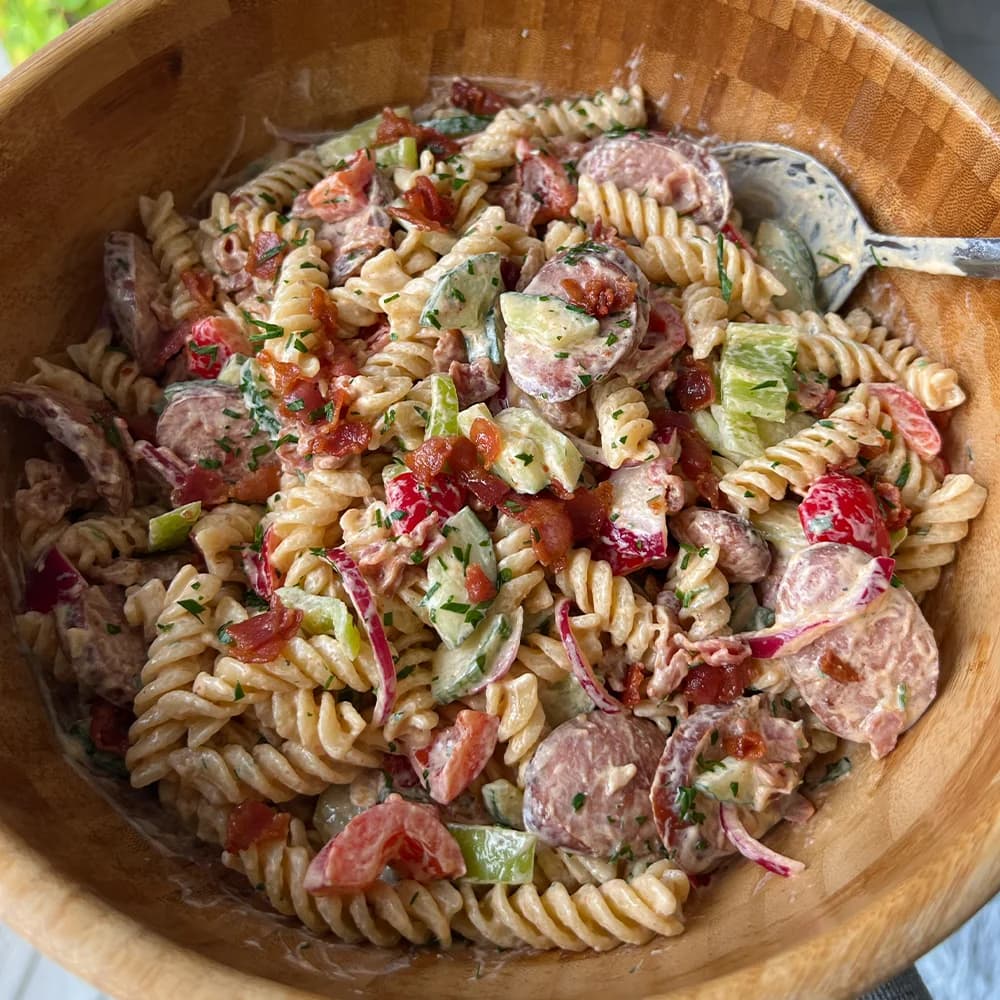 Pastasallad Med Chorizo och Bacon