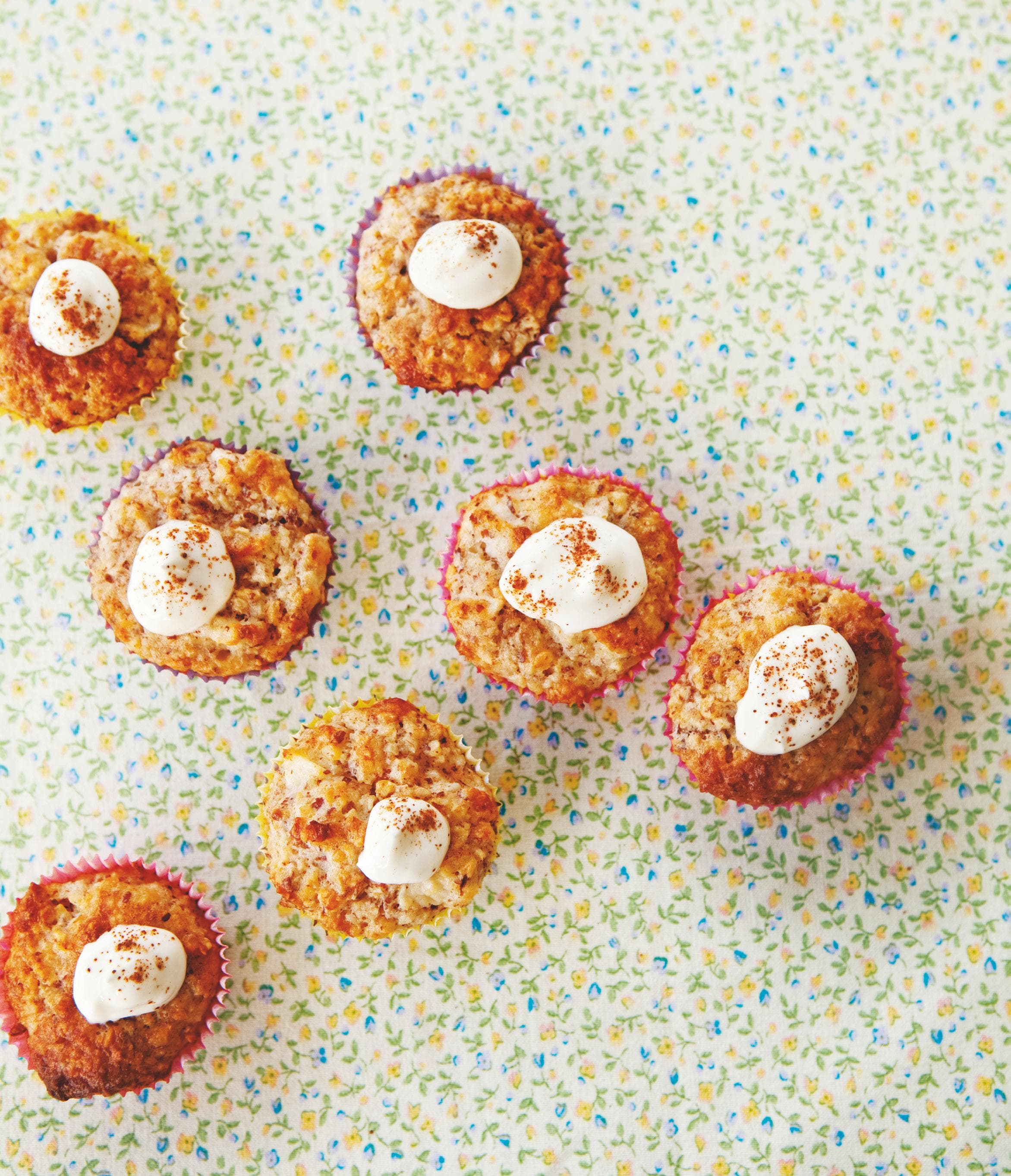 Minimuffins med äpple och nötter
