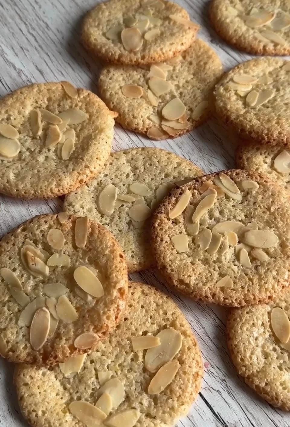 Krispsega mandelkakor