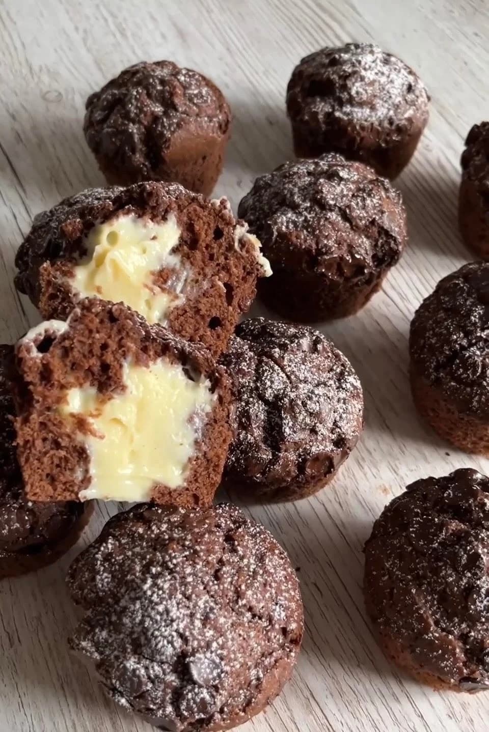 Chokladmuffins med vaniljkräm