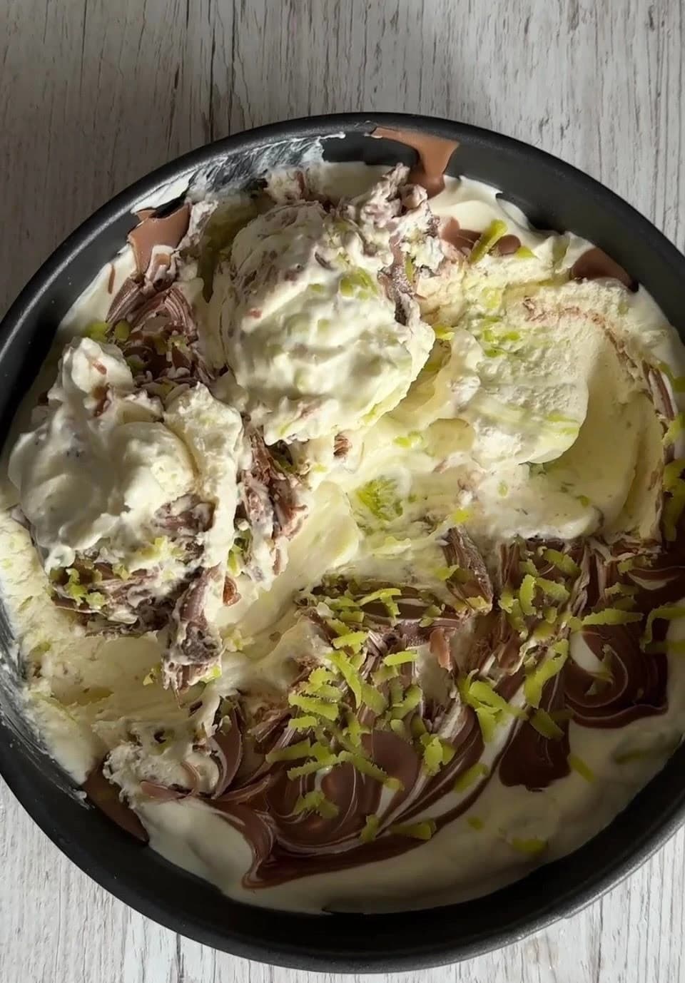 Marsipanglass med mjölkchoklad