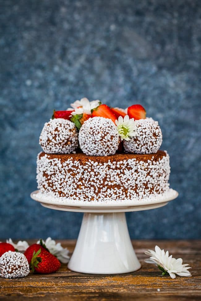 Lyxig chokladbollstårta
