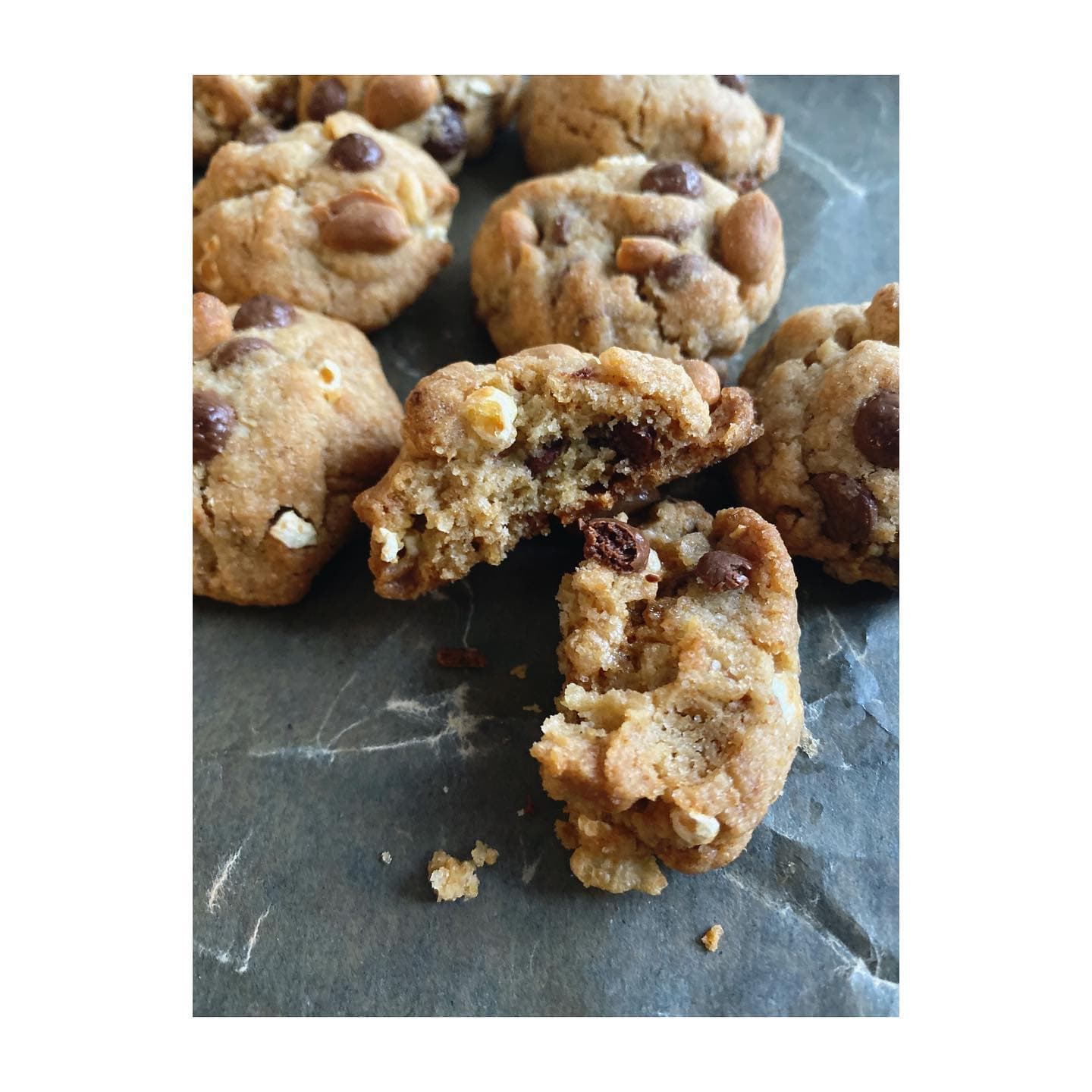Cookies extra allt med popcorn, choklad och marshmallows