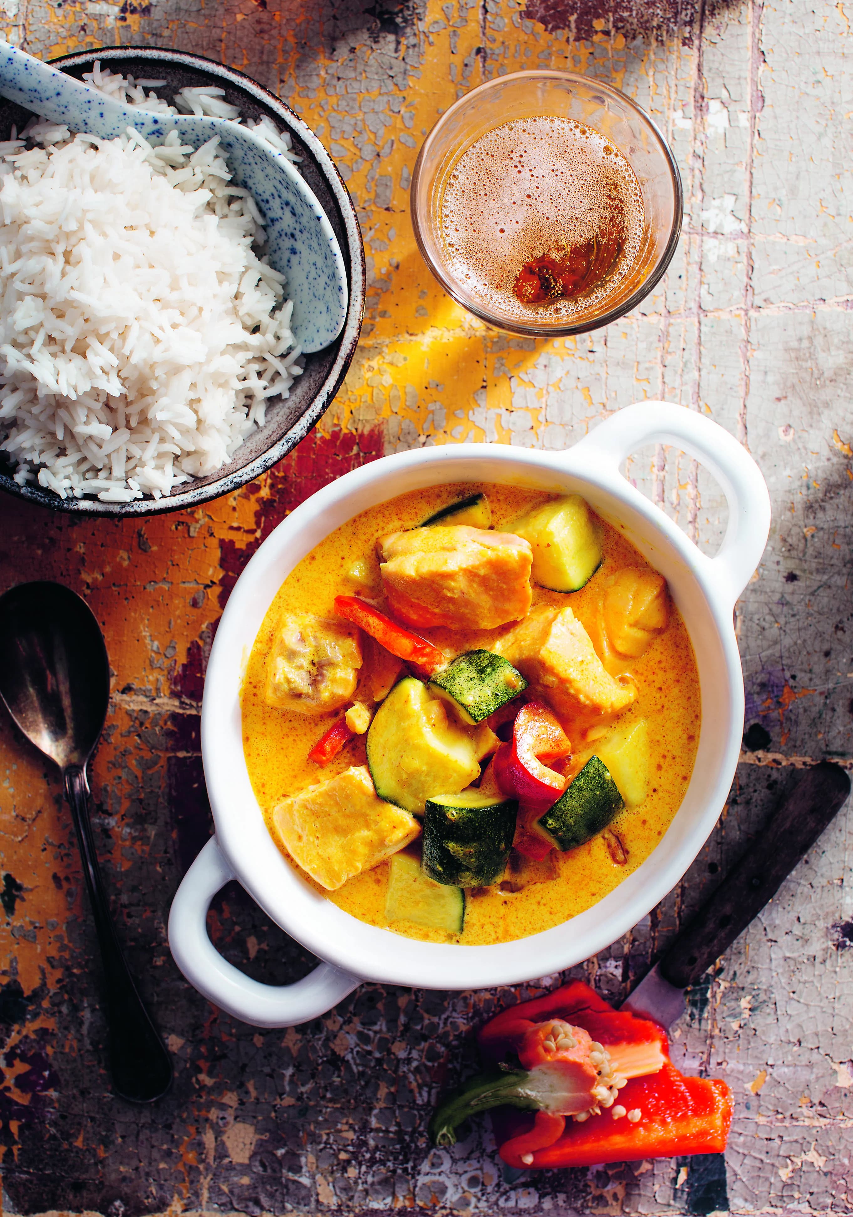 Lax i krämig currysås