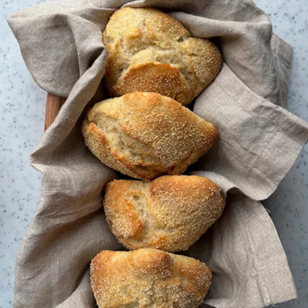 Cornmeal spoon buns