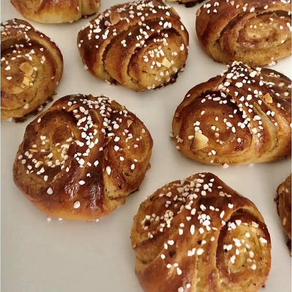 Örfilar med kardemummafyllning