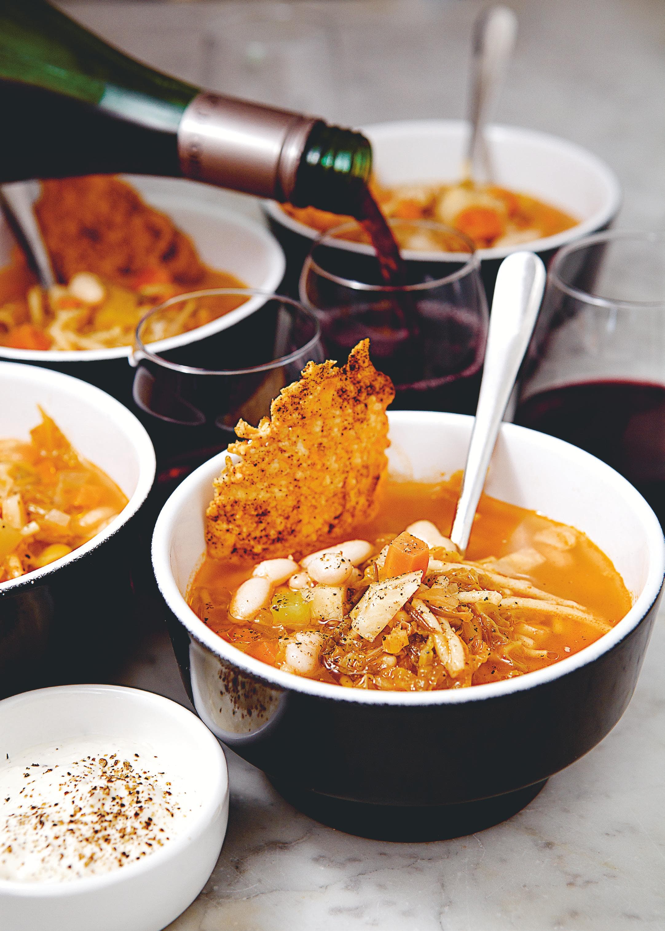 Minestronesoppa med parmesankräm