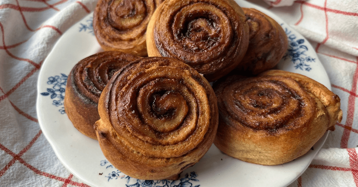 Kanelbullar paleo - Med jäst