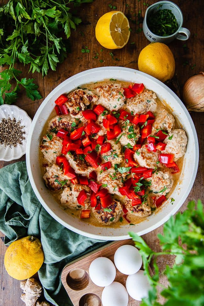 Kycklingköttbullar i kokosmjölk