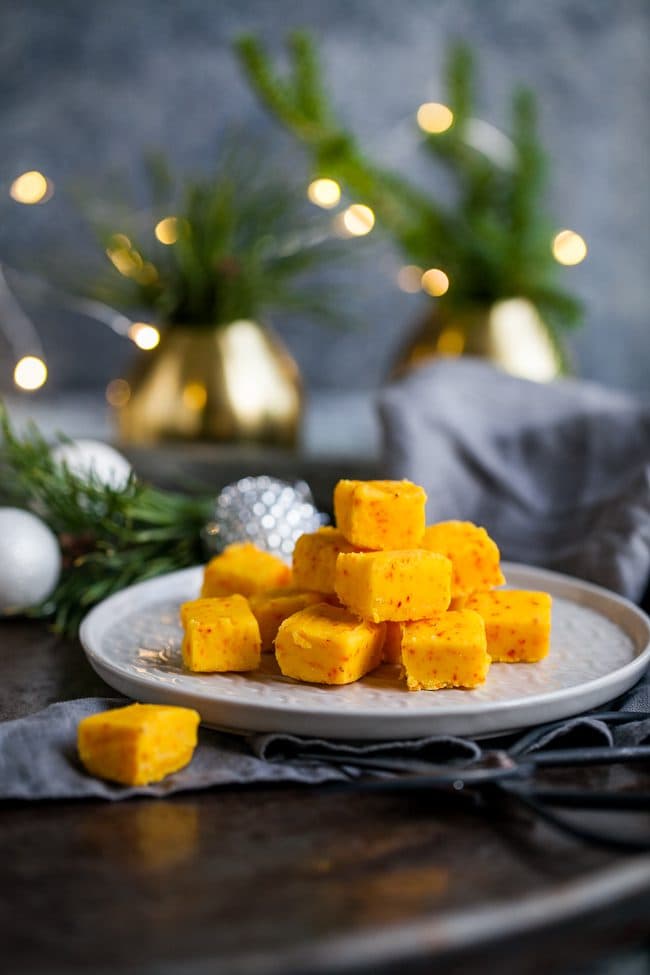 Enkel saffransfudge till jul