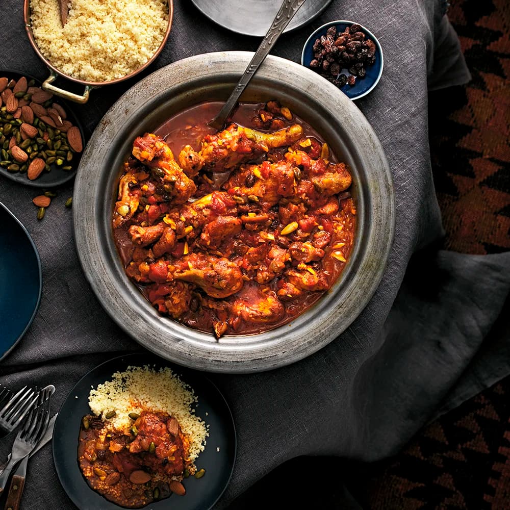 Tagine med russin, aprikoser och mandel