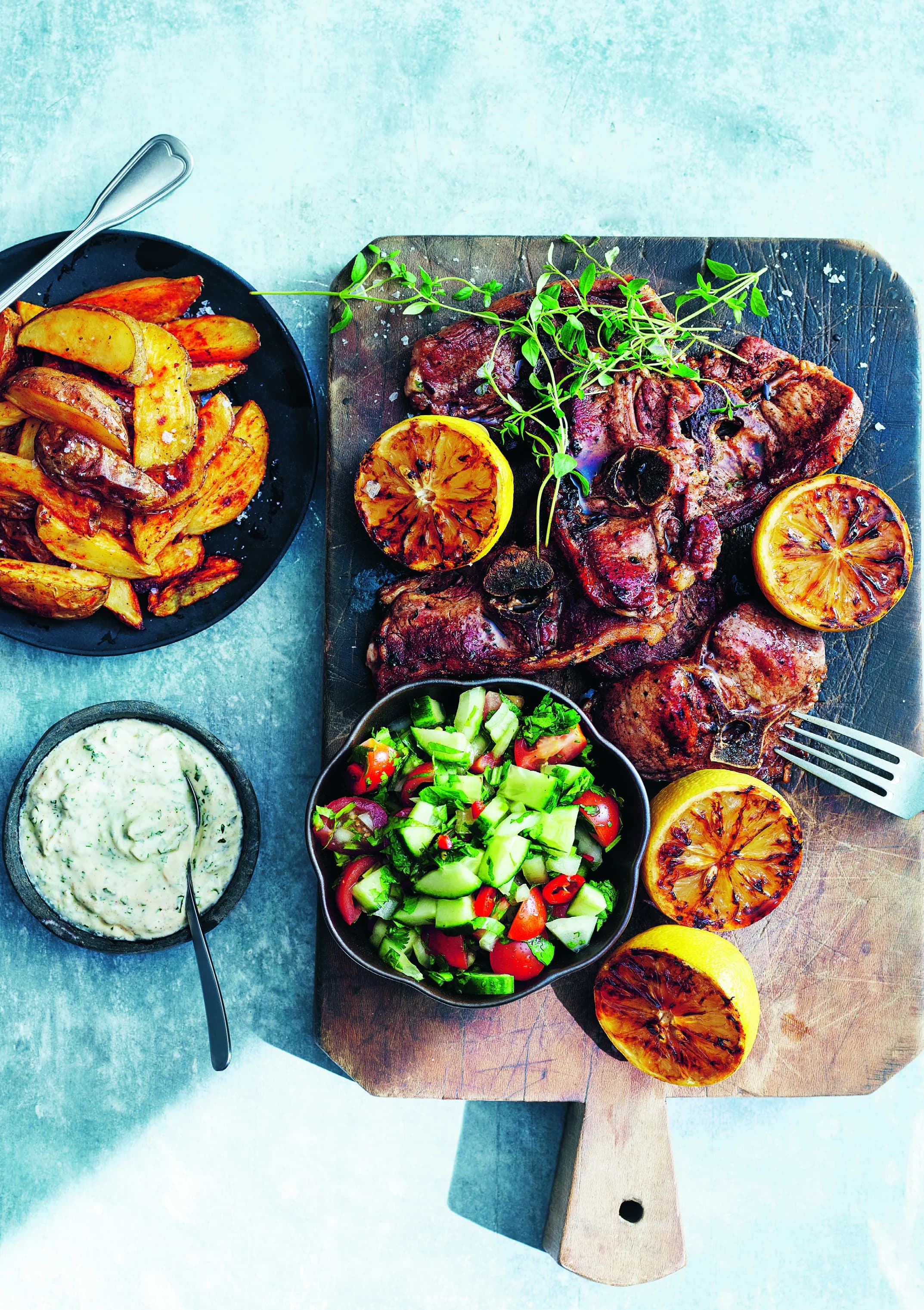 Kenyanska lammkotletter med tomatsalsa