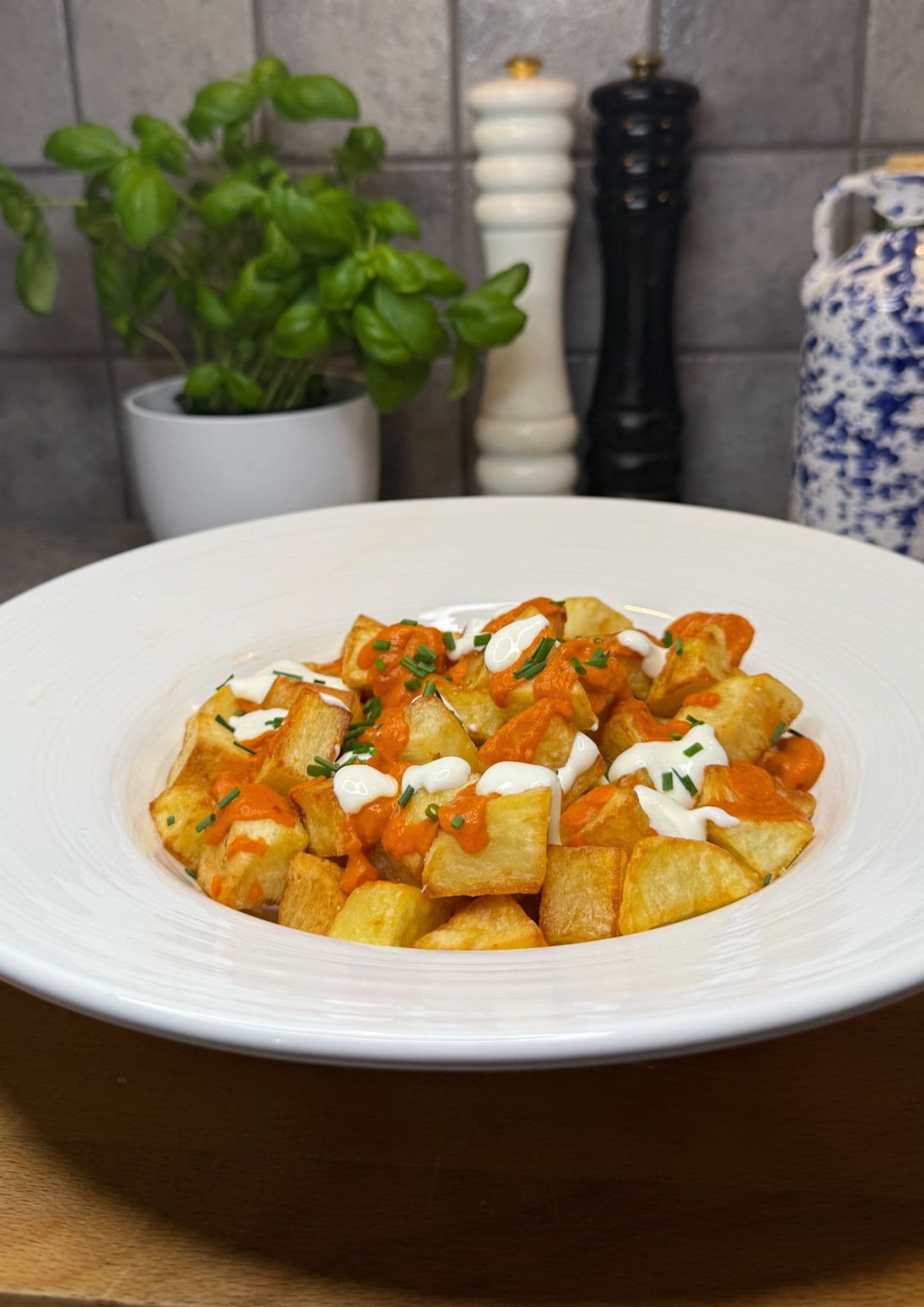 Patatas bravas