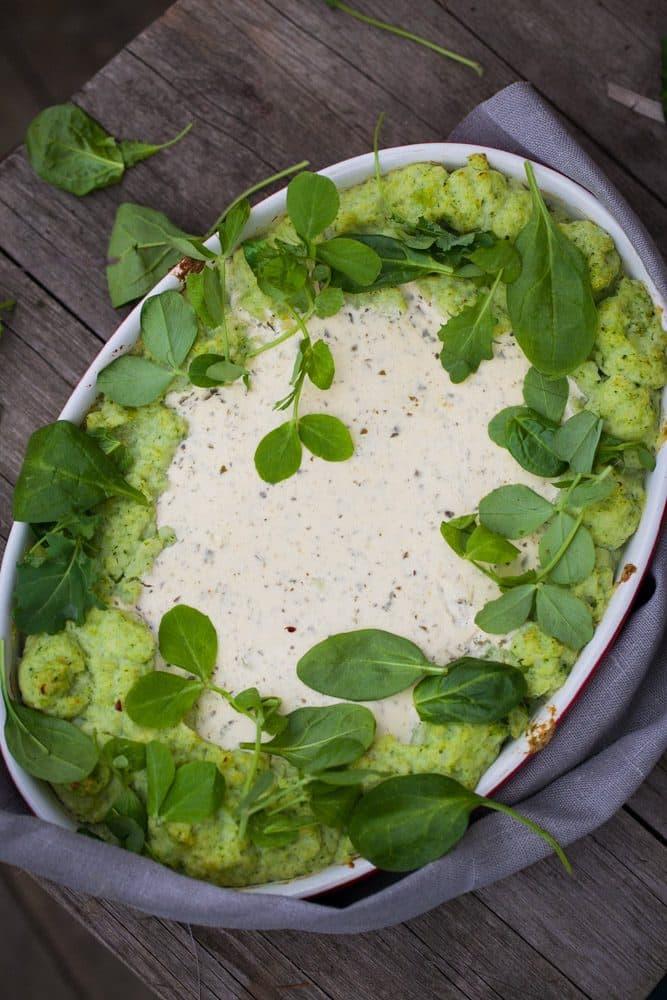 Fiskgratäng med broccoli och blomkålsmos