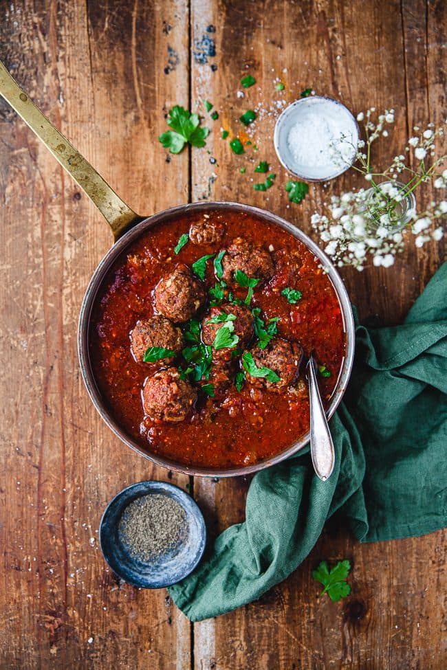 Köttbullar i Crock Pot med tomatsås
