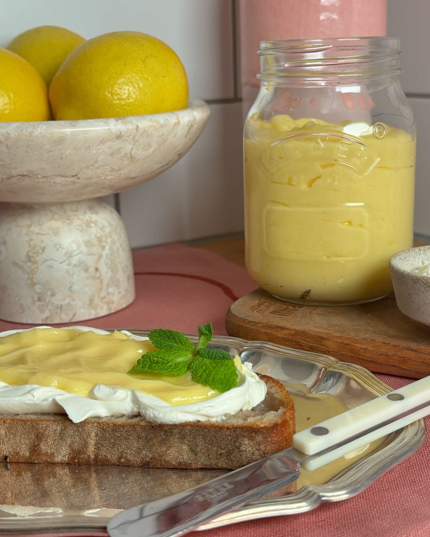 Fluffig Lemon Curd