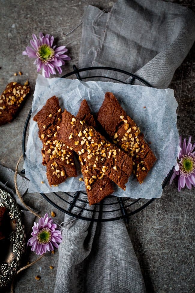Chokladsnittar med schweizernöt