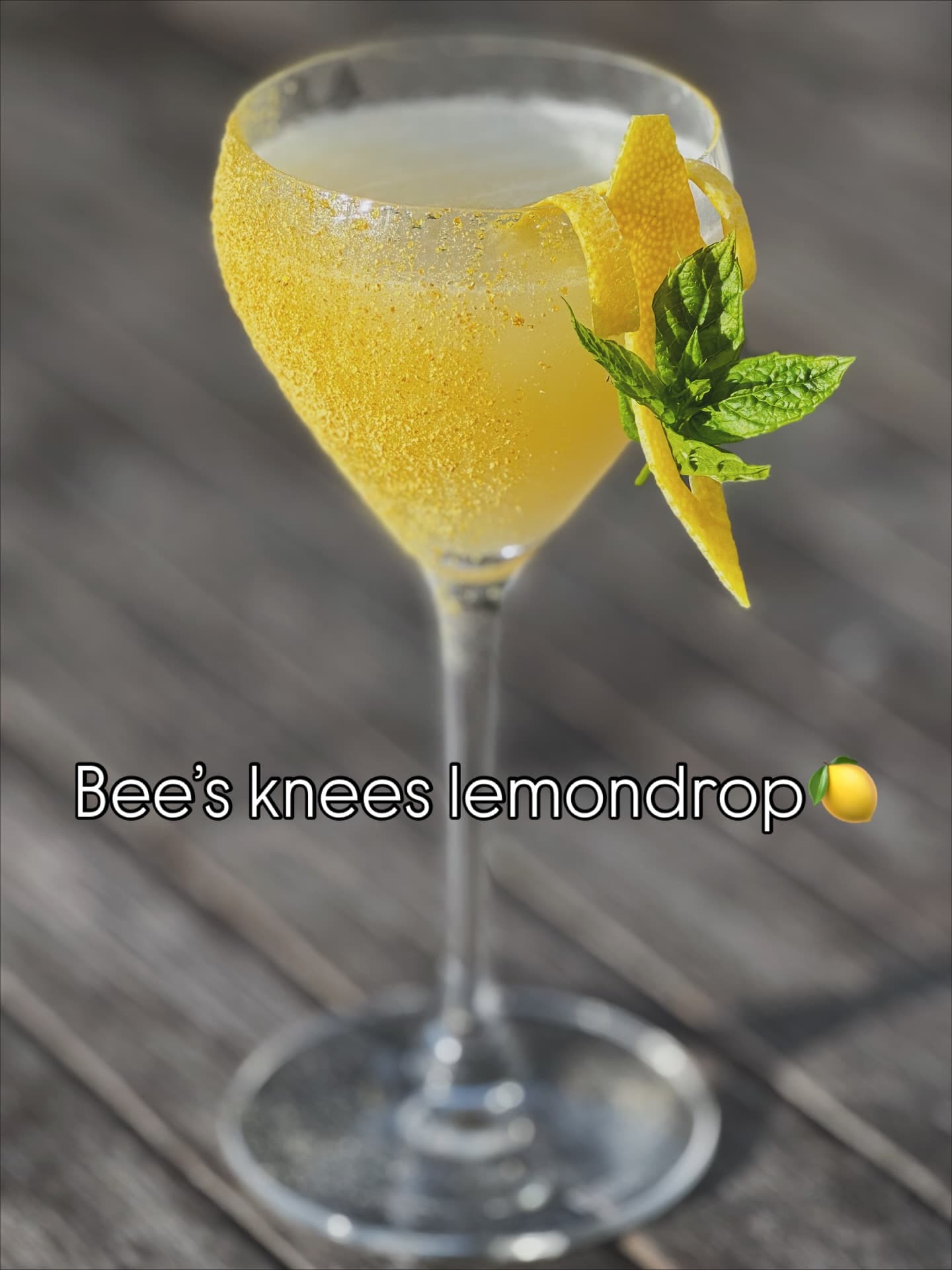 Bee's Knees Lemondrop