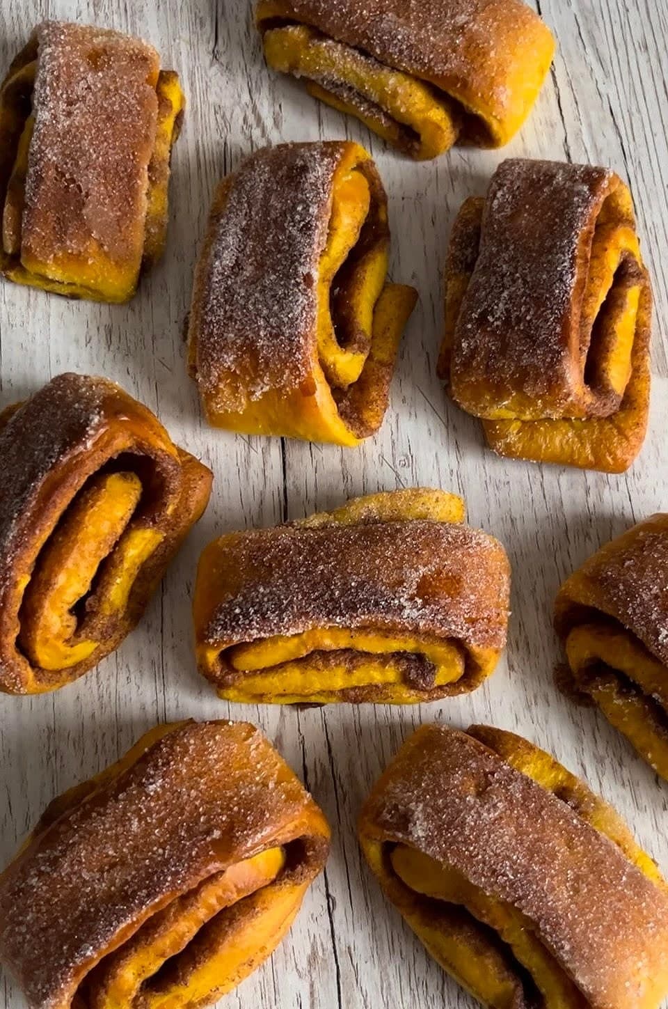 Saffransgifflar med kanelsmör