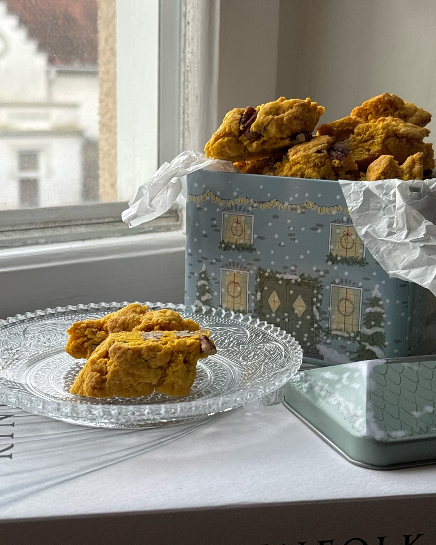 Saffransbiscotti med pecannötter
