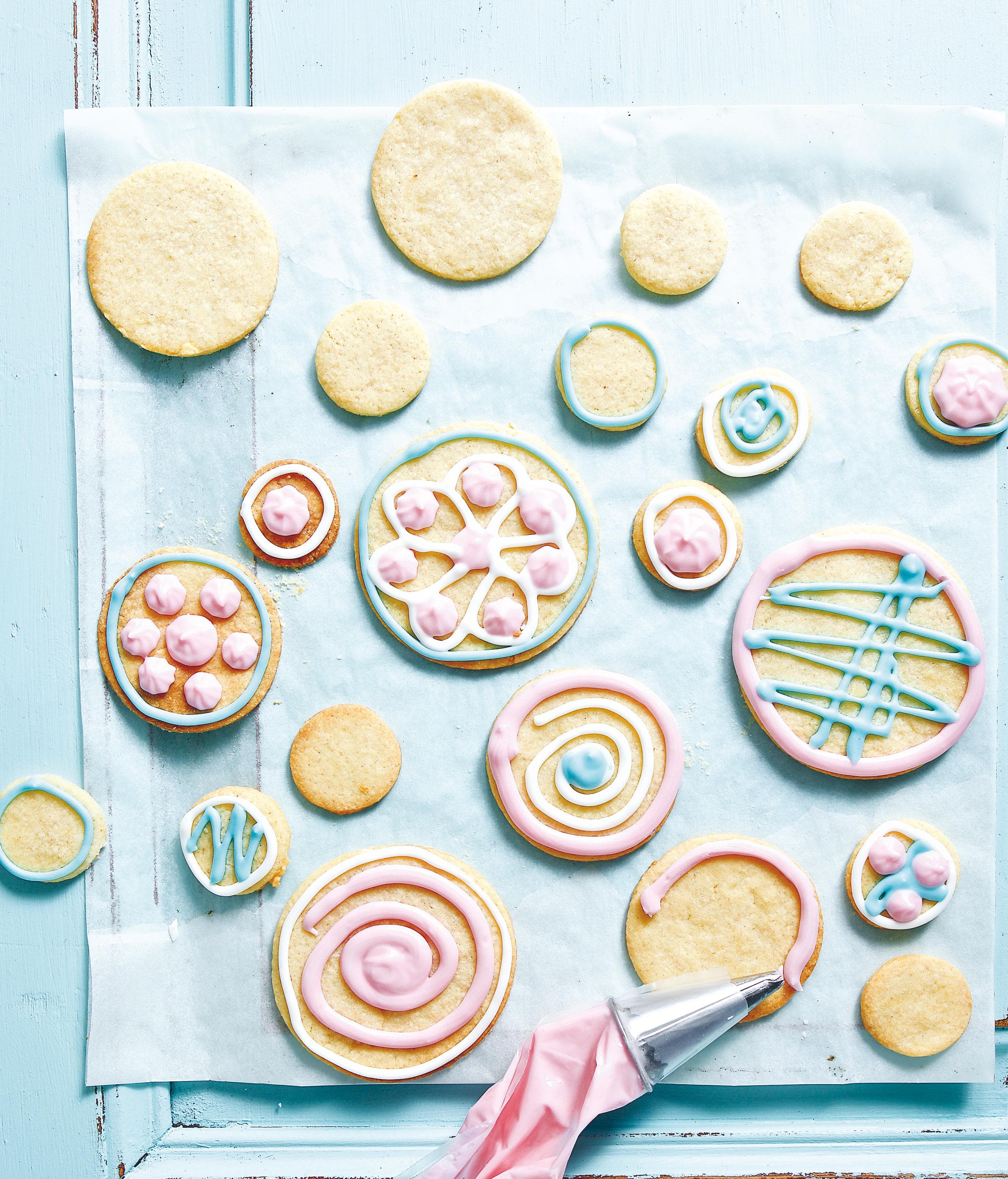Vanilla sugar cookies med royal icing
