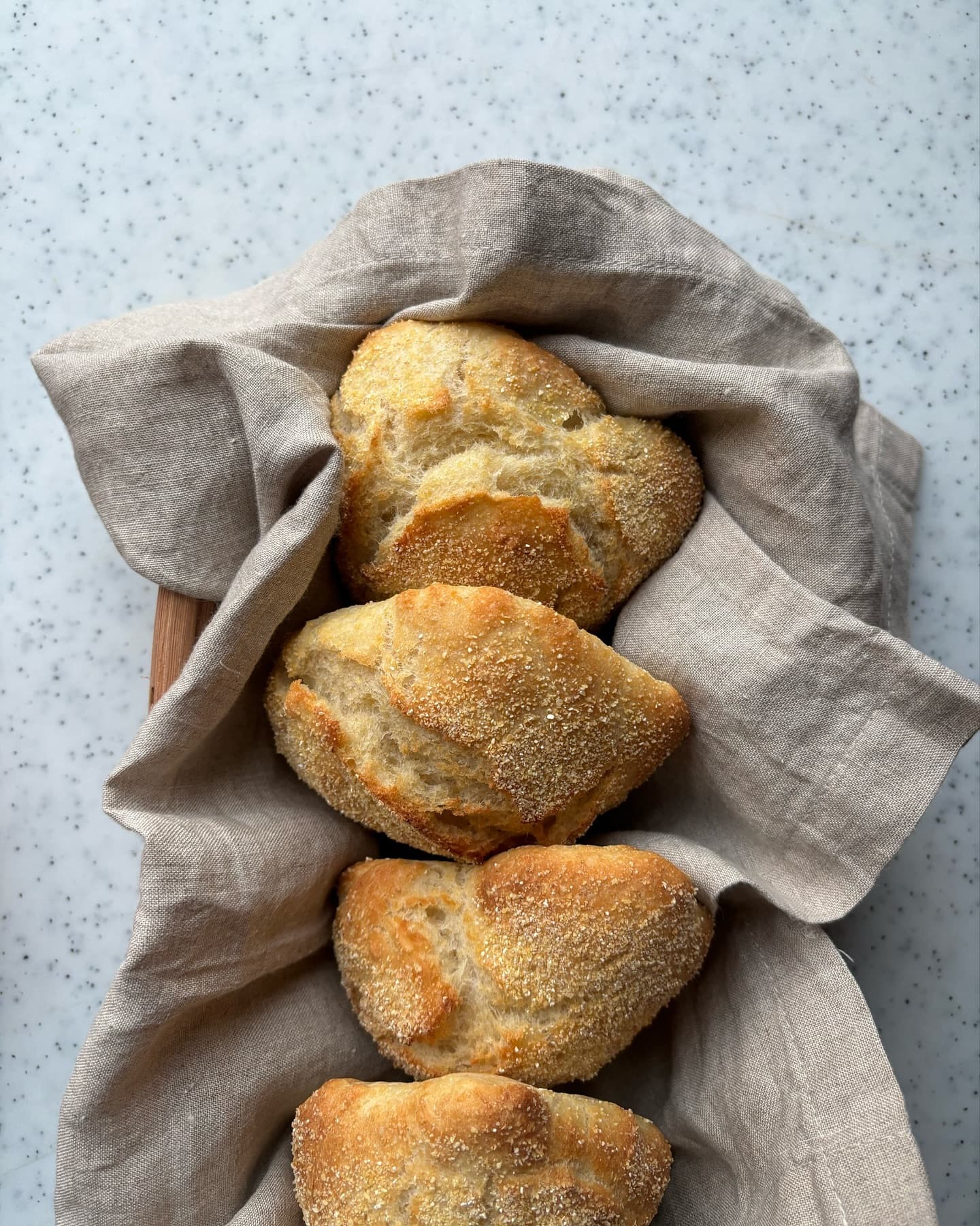 Cornmeal Spoon Buns med polenta