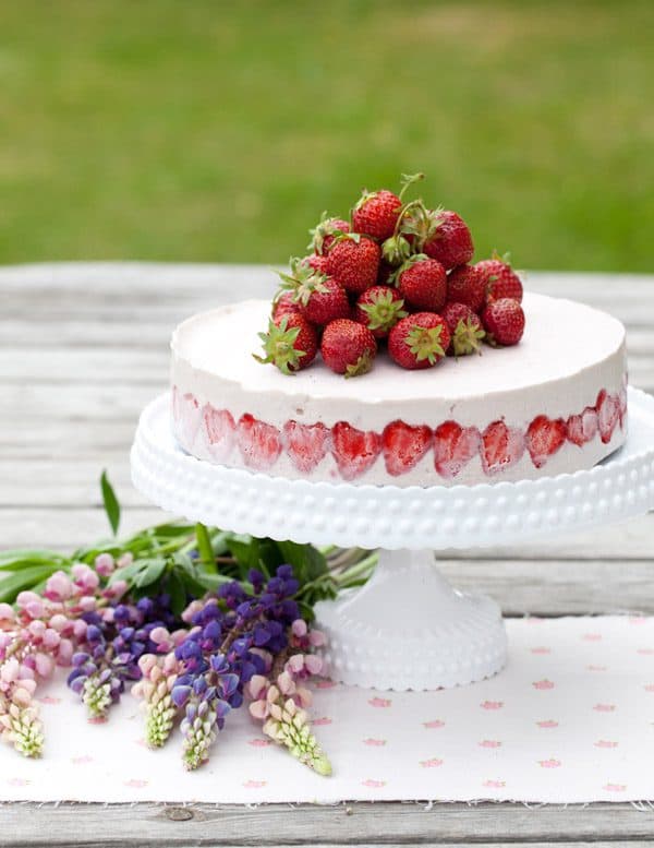 Jordgubbscheesecake