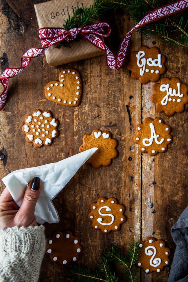 Kristyr till pepparkakor och pepparkakshus