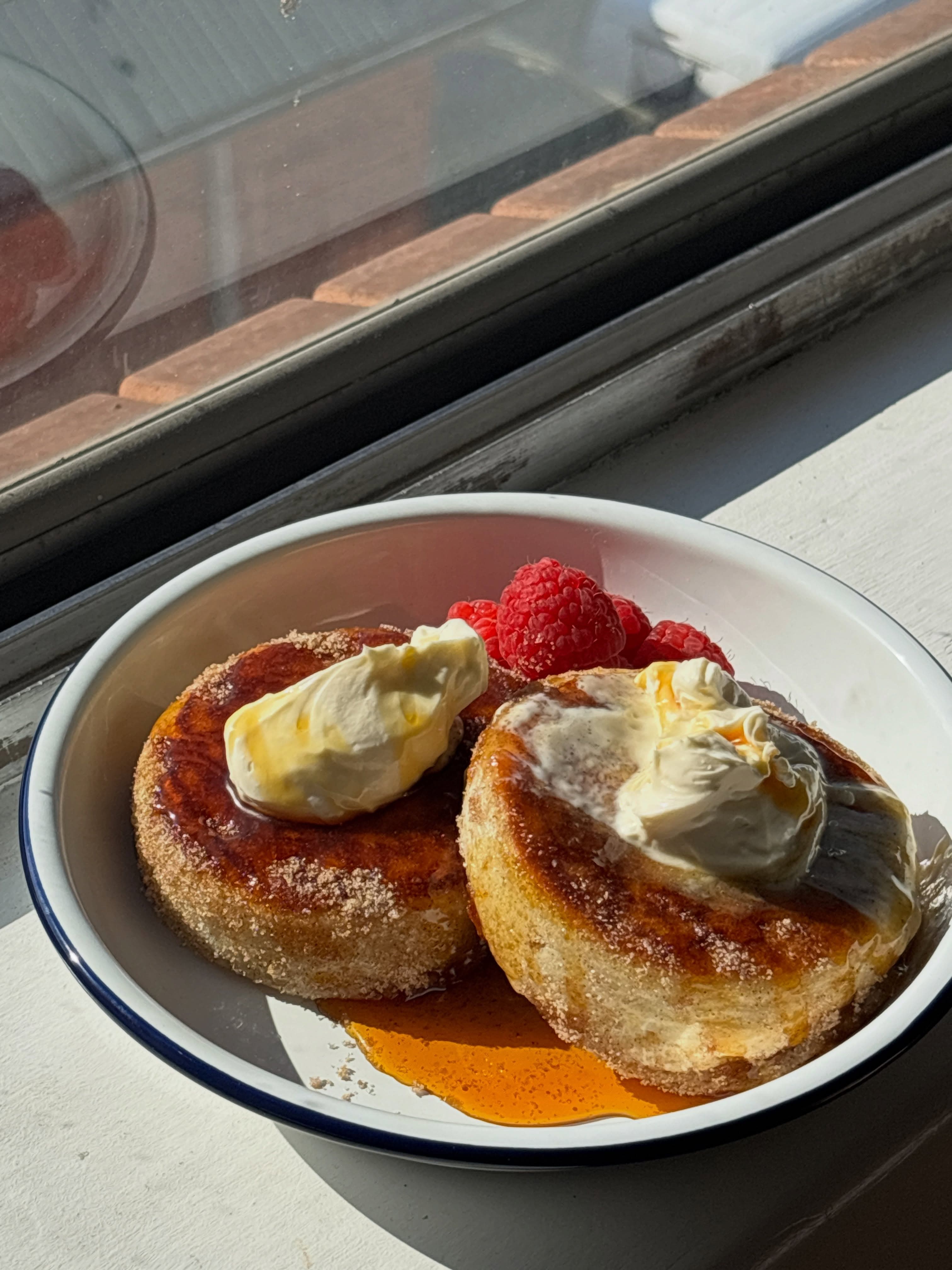 Crumpets Cinnabon
