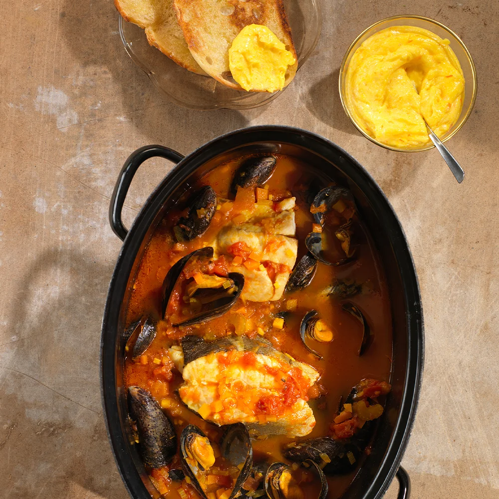 Bouillabaisse med Rouille by Tareq Taylor