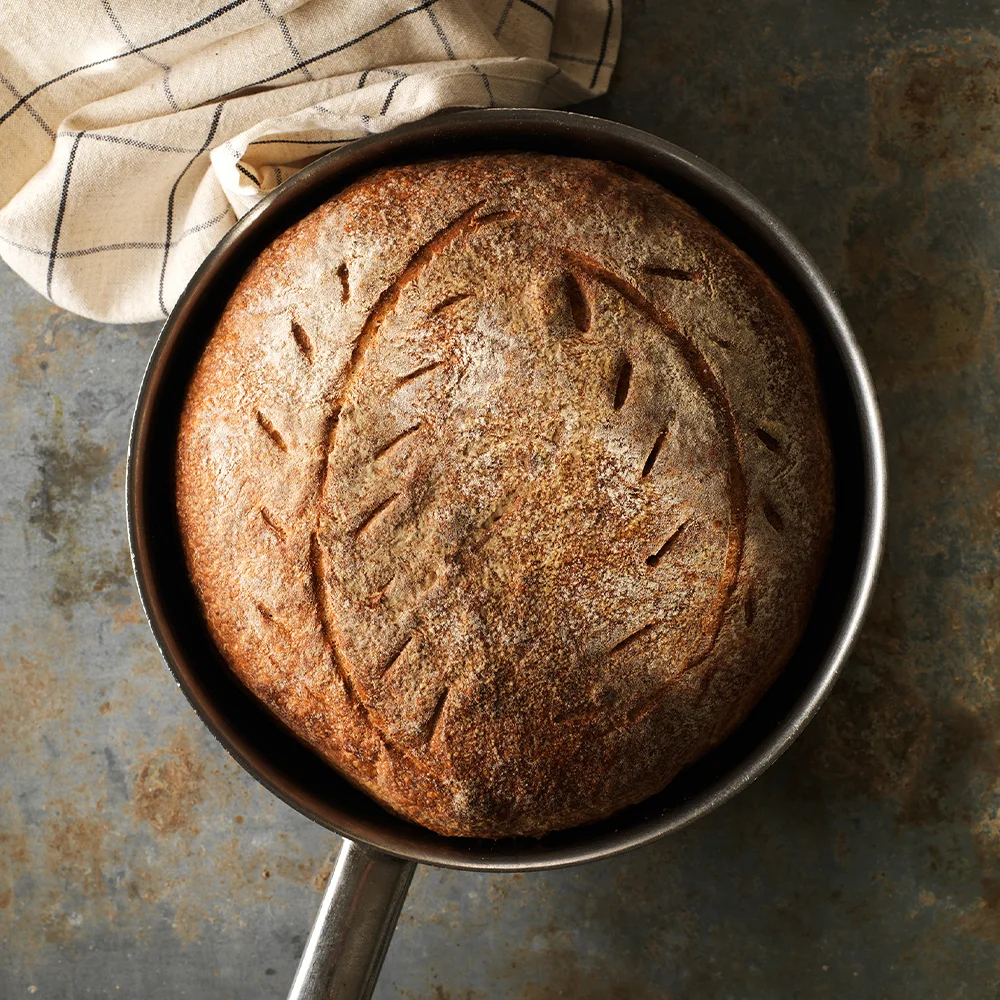 Grytbröd by Tareq Taylor